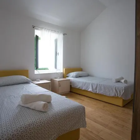 Stone House - Two Bedroom With Terrace