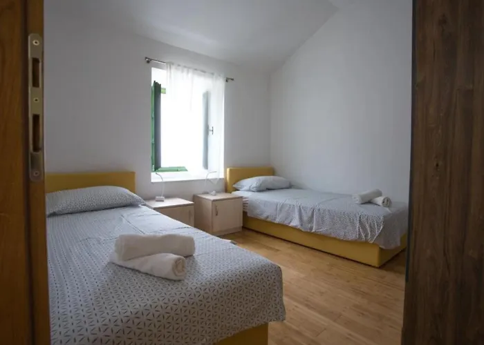 Stone House - Two Bedroom With Terrace